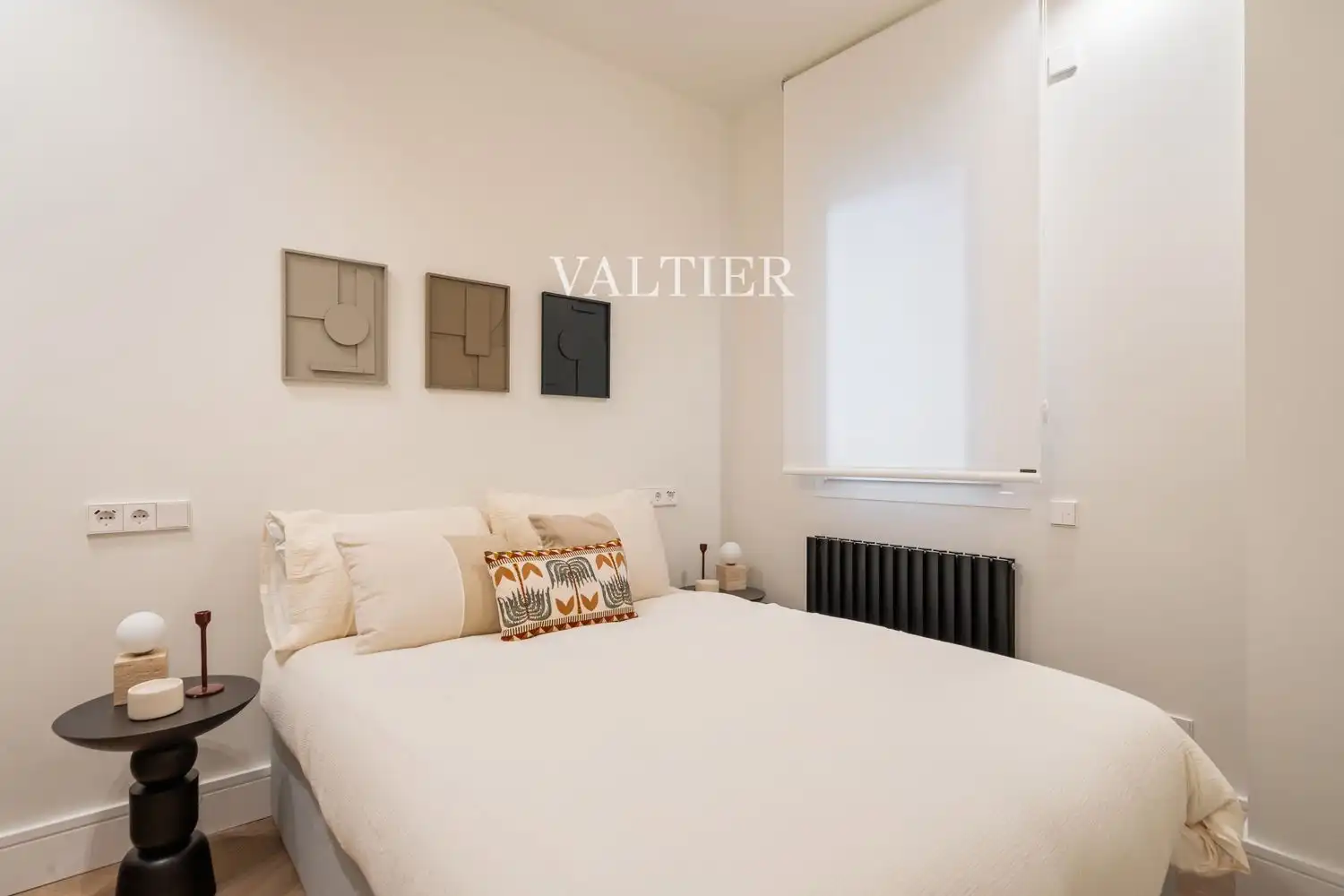 Bedroom of Flat for sale in Madrid  with Air Conditioner, Heating and Terrace