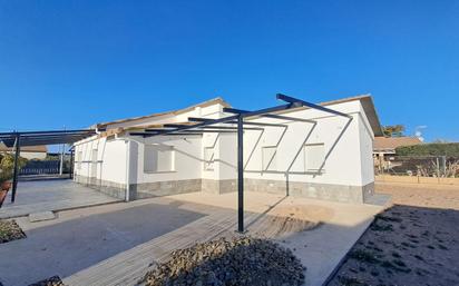 Vista exterior de Casa o xalet en venda en Lorca amb Aire condicionat, Calefacció i Jardí privat