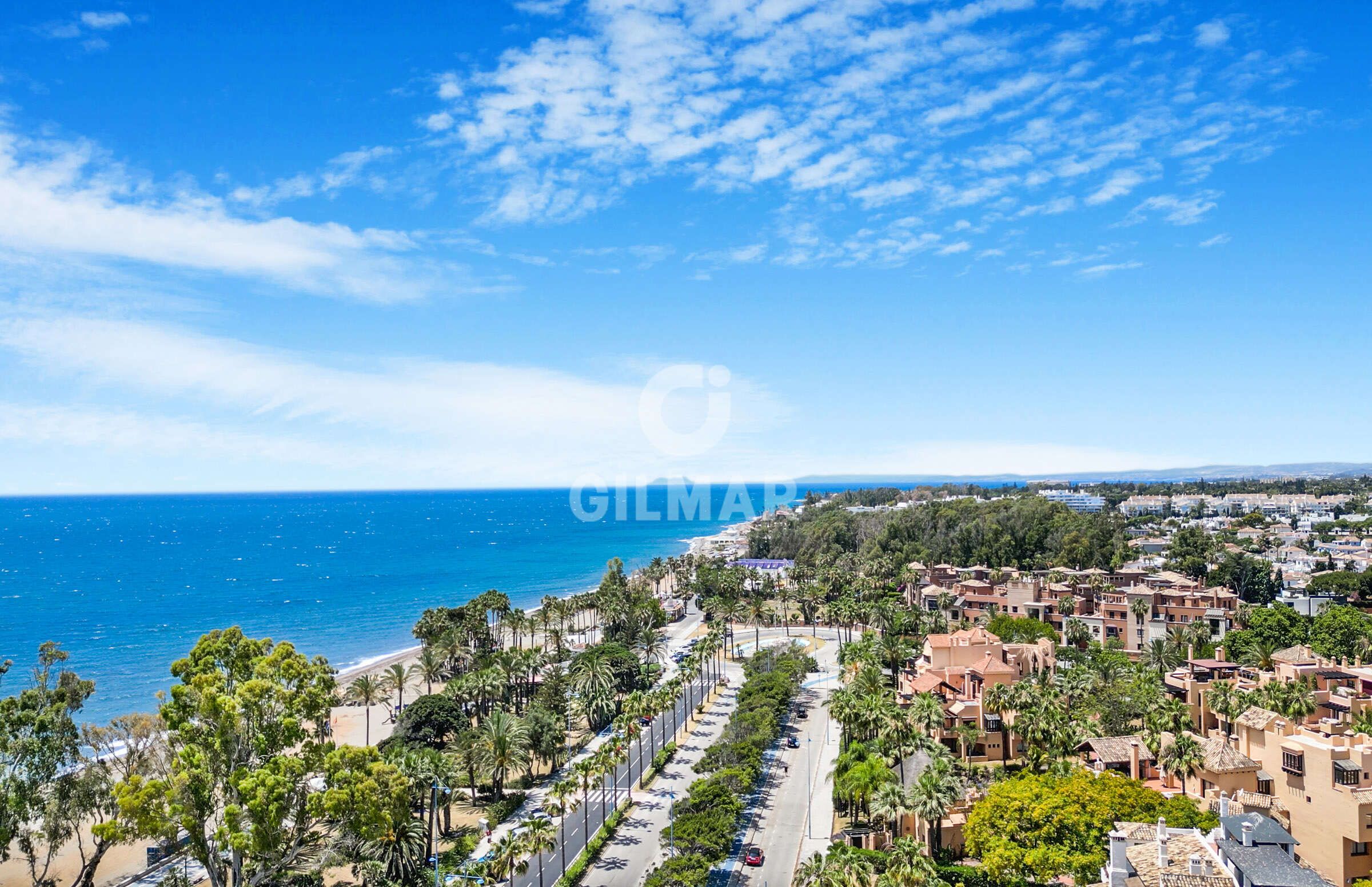 Exterior view of Planta baja for sale in Marbella  with Terrace, Storage room and Swimming Pool