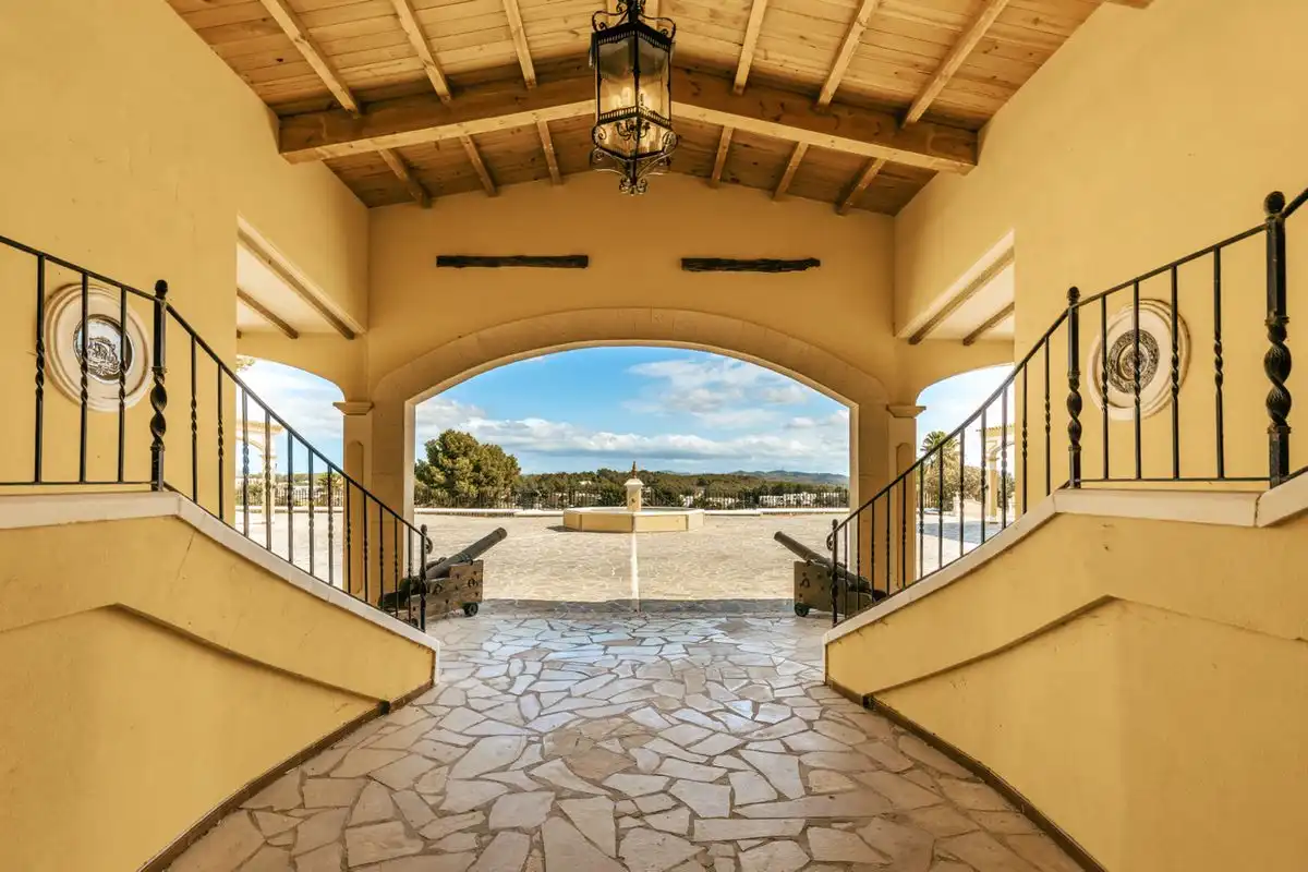 Casa con terraza en venta en Carrer d'en Toni des Pou, imagen 6