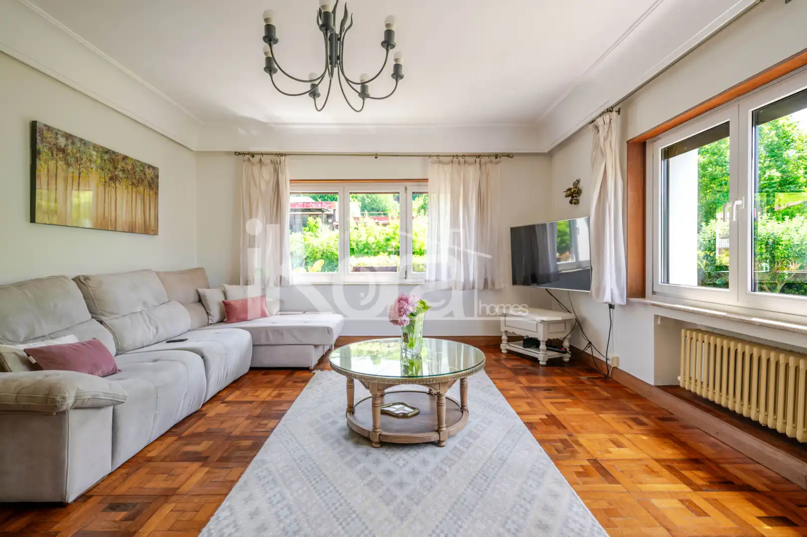 Sala de estar de Casa o chalet en venta en Usurbil con Jardín privado, Parquet y Terraza