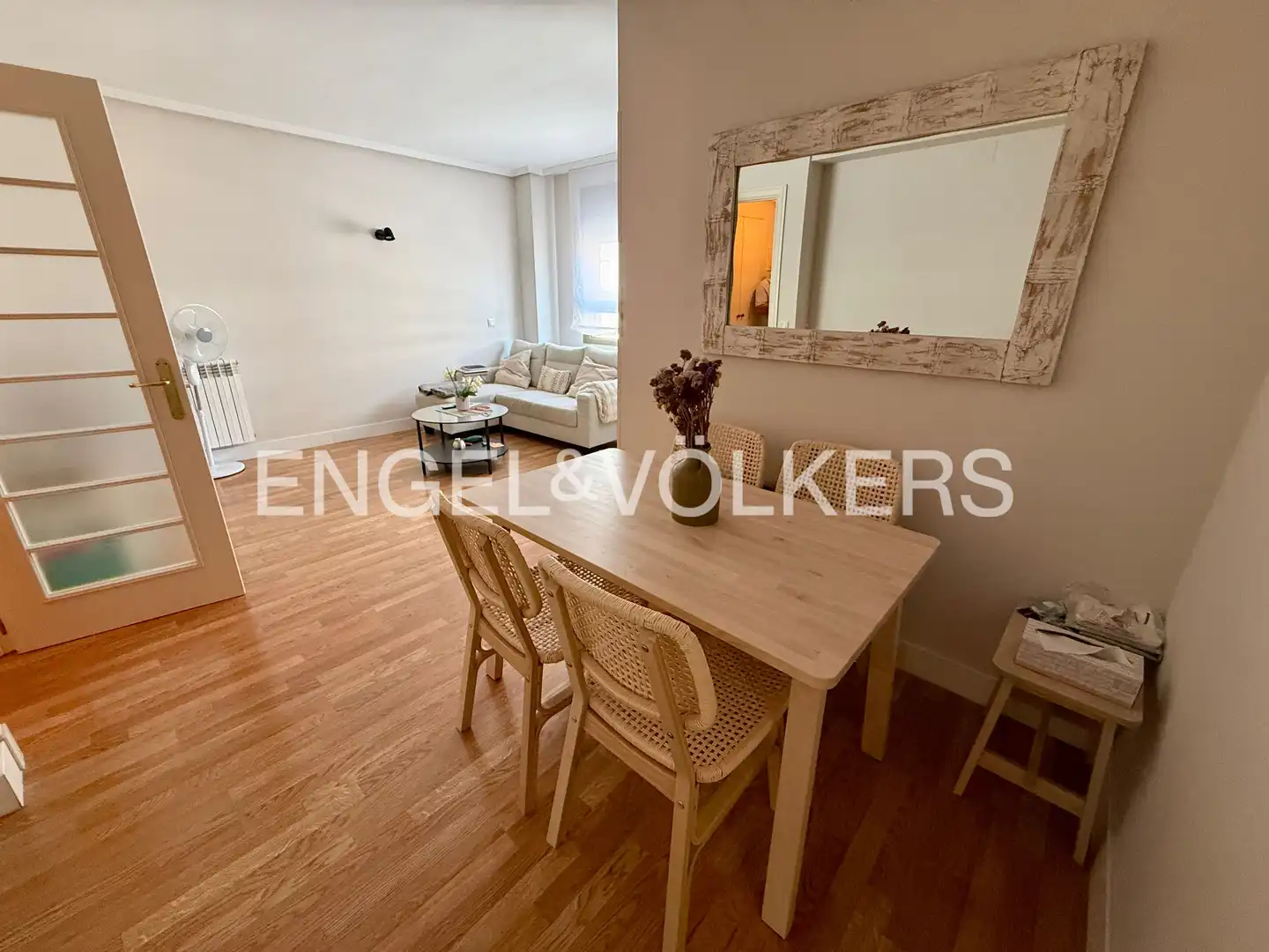 Comedor de Piso de alquiler en Madrid con Calefacción, Parquet y Piscina