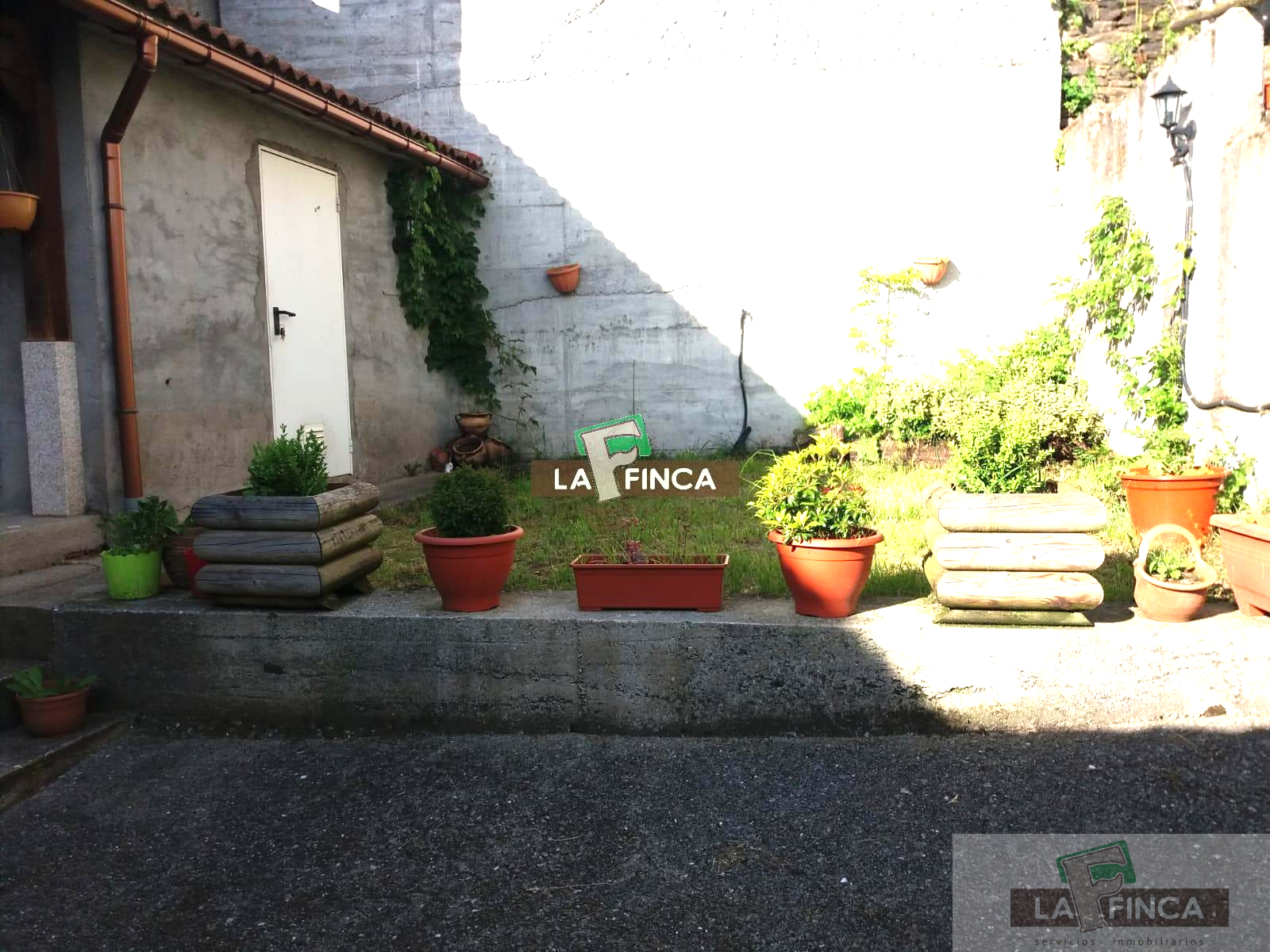 Garden of House or chalet for sale in Cangas del Narcea  with Terrace and Furnished