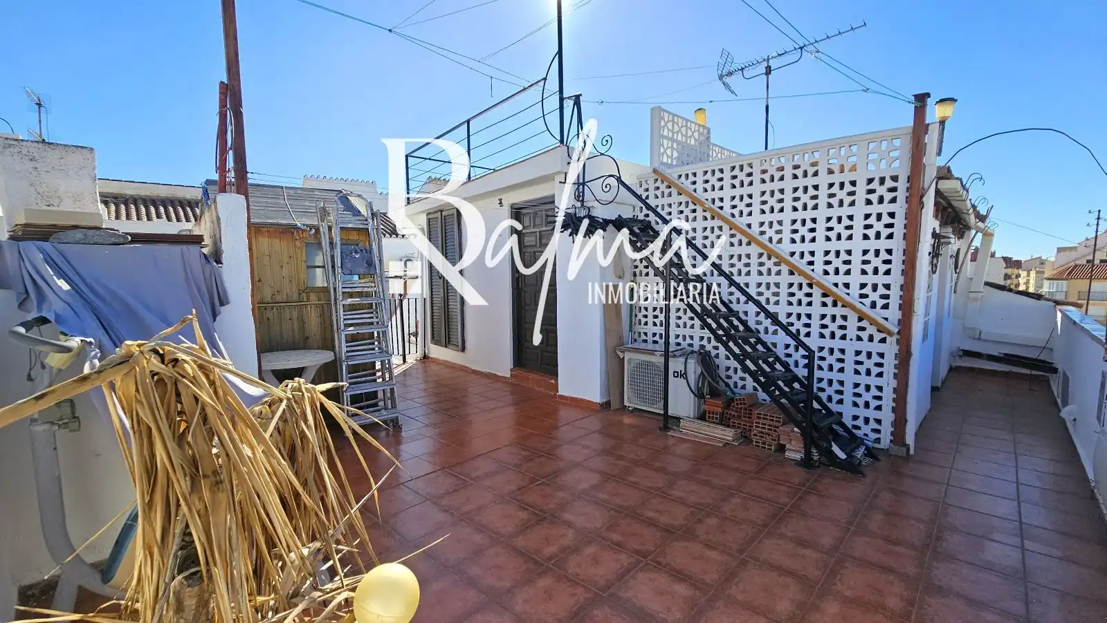 Terrace of Detached homes for sale in Vélez-Málaga  with Terrace, Storage room and Furnished