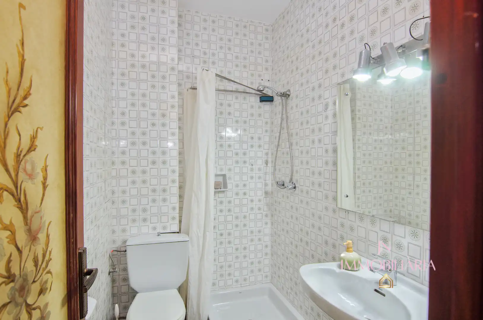 Bathroom of Flat for sale in Piera  with Balcony