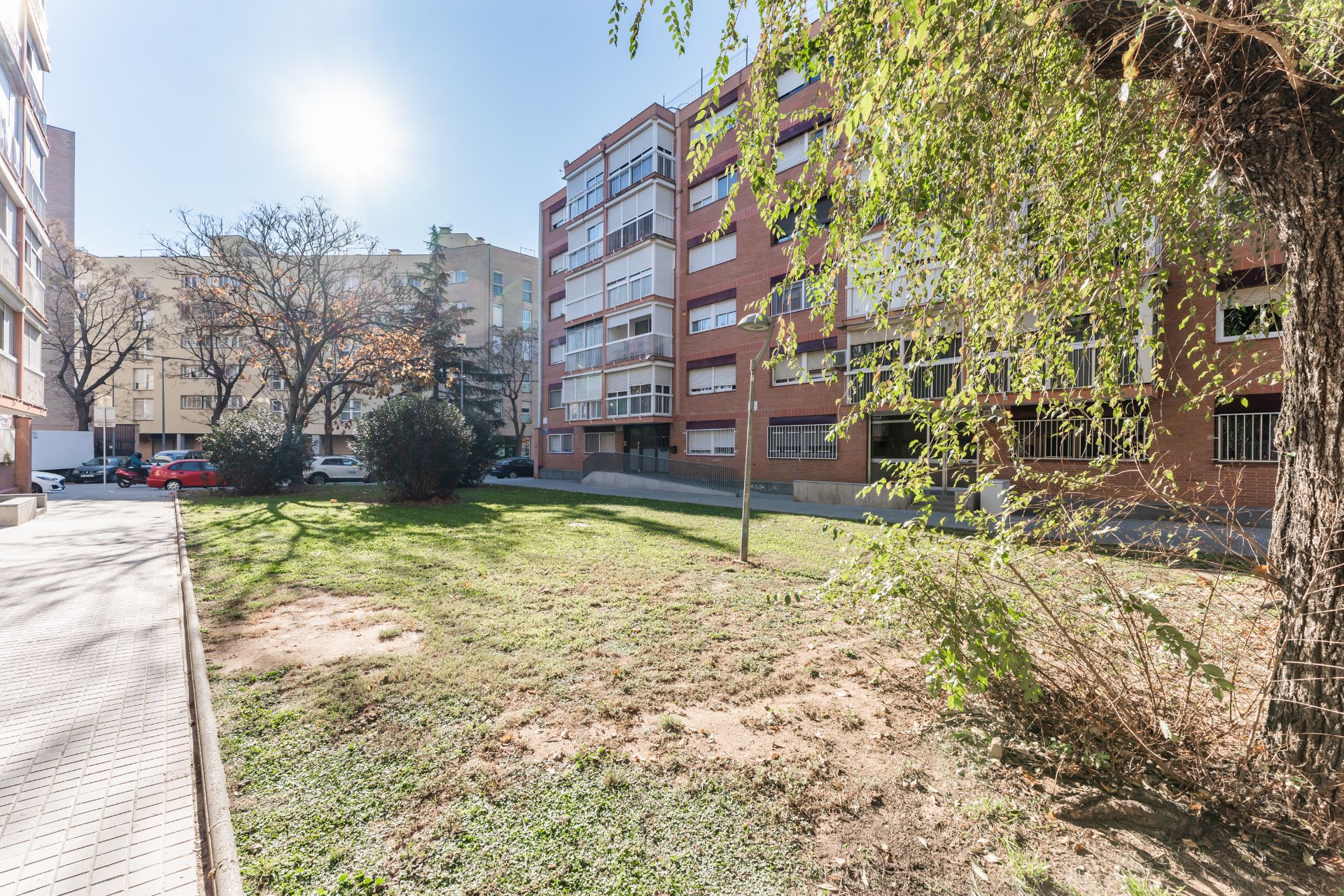 Vista exterior de Pis en venda en Santa Perpètua de Mogoda amb Calefacció