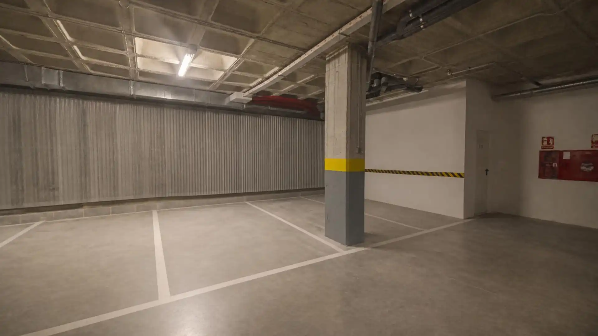 Parking de Piso en venta en Valencia con Aire acondicionado, Calefacción y Jardín privado