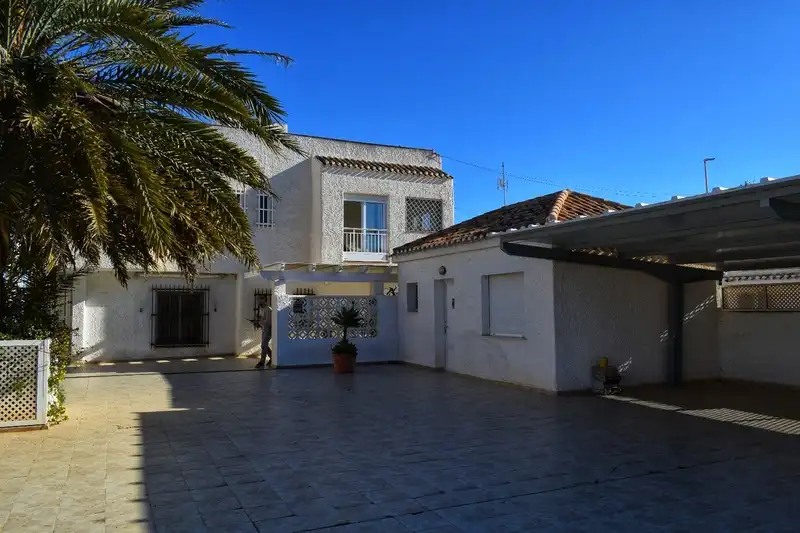 Vista exterior de Casa o chalet en venta en Cartagena con Aire acondicionado, Calefacción y Jardín privado
