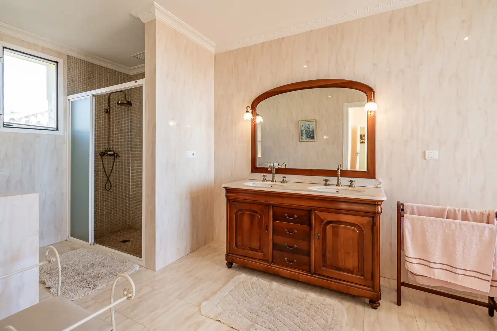 Baño de Casa o chalet en venta en Estepona con Aire acondicionado, Terraza y Amueblado