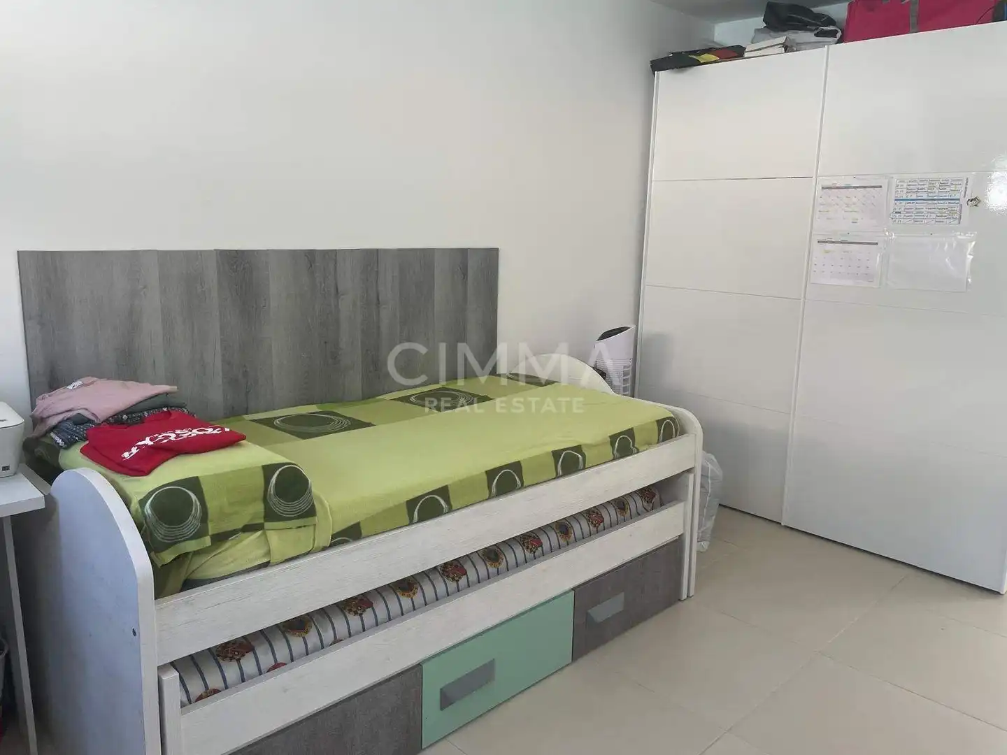 Habitación de Casa o chalet en venta en La Nucia con Aire acondicionado, Calefacción y Jardín privado