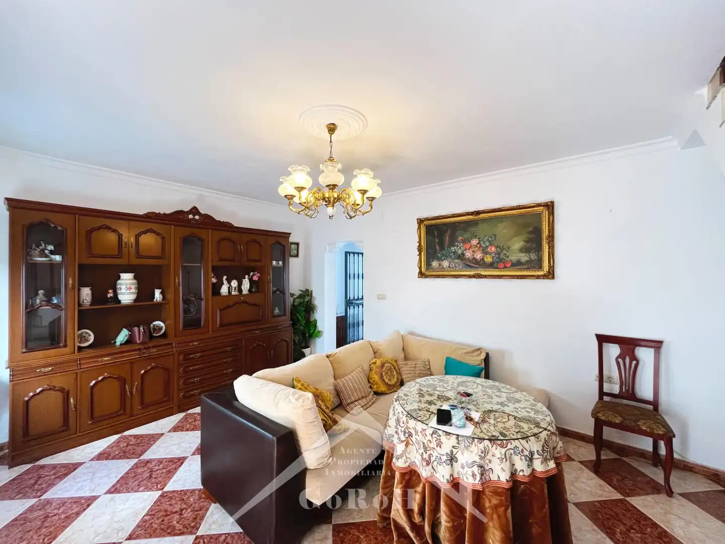 Sala de estar de Casa adosada en venta en Santa Olalla del Cala con Terraza, Trastero y Amueblado