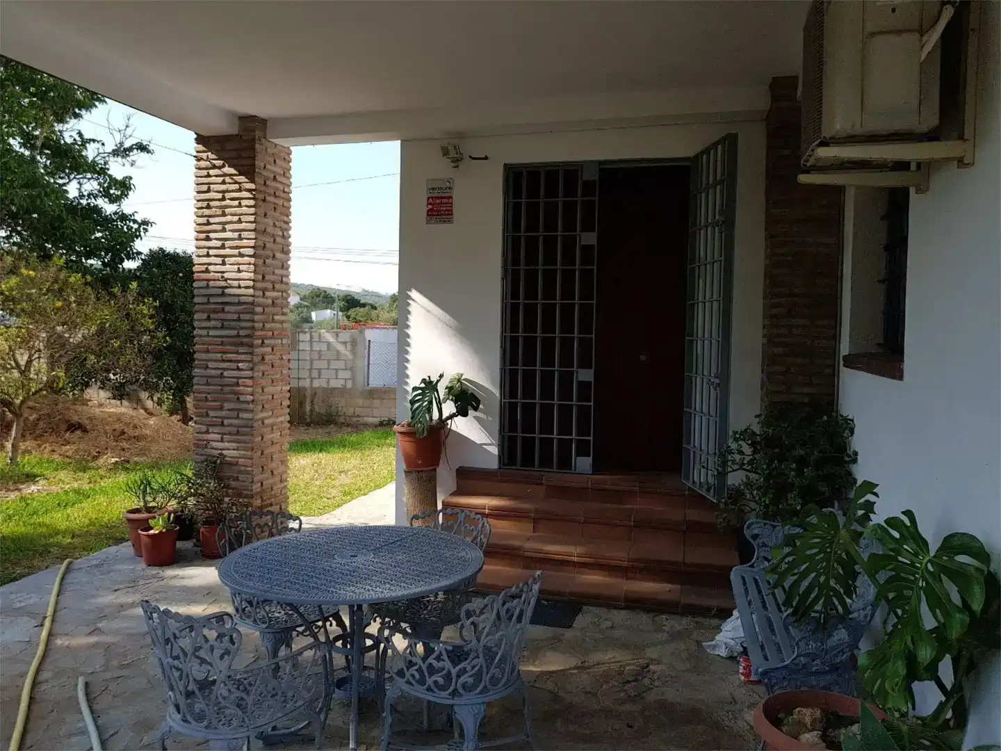 Garden of Houses for sale in Barbate  with Air Conditioner, Swimming Pool and Balcony