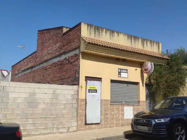Locale commerciale in vendita a C/ Valeriana