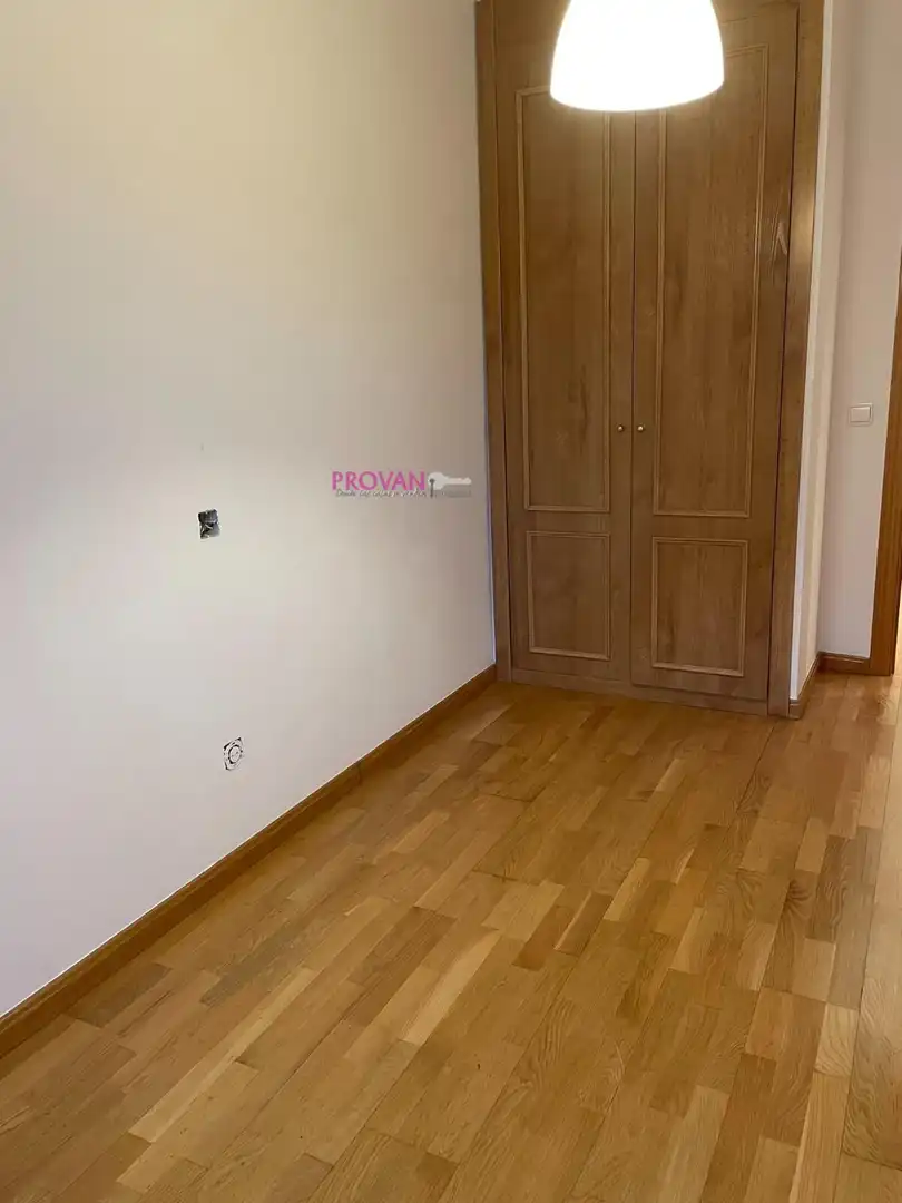 Schlafzimmer von Wohnung zur Miete in Torrejón de Ardoz mit Klimaanlage, Heizung und Whirlpool
