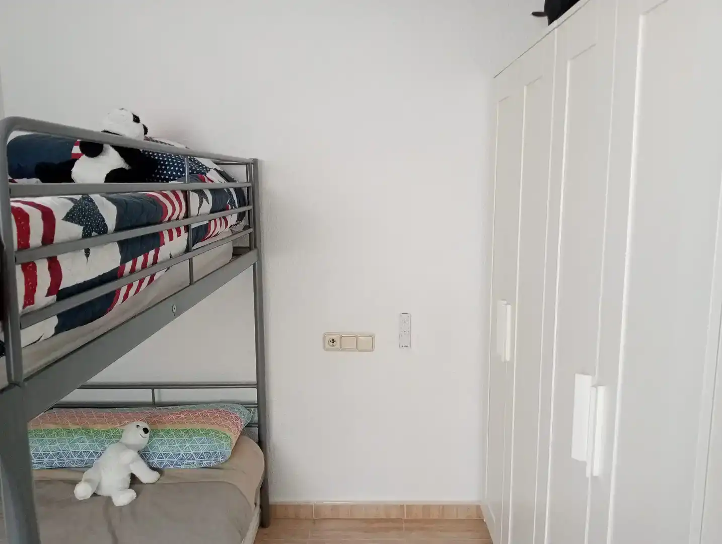 Schlafzimmer von Wohnungen zur Miete in Pilar de la Horadada mit Klimaanlage und Balkon