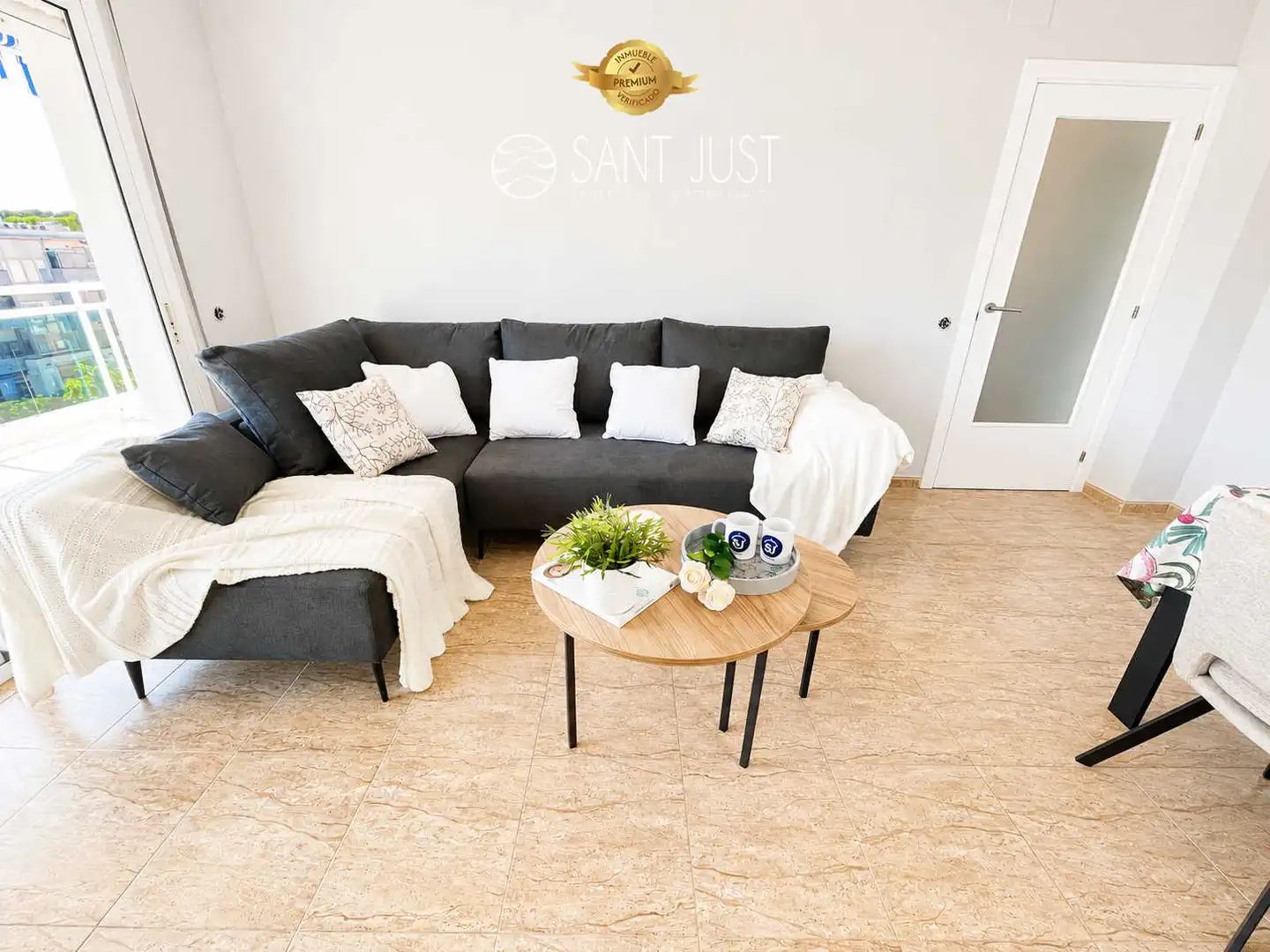 Sala de estar de Ático en venta en Salou con Aire acondicionado, Terraza y Amueblado