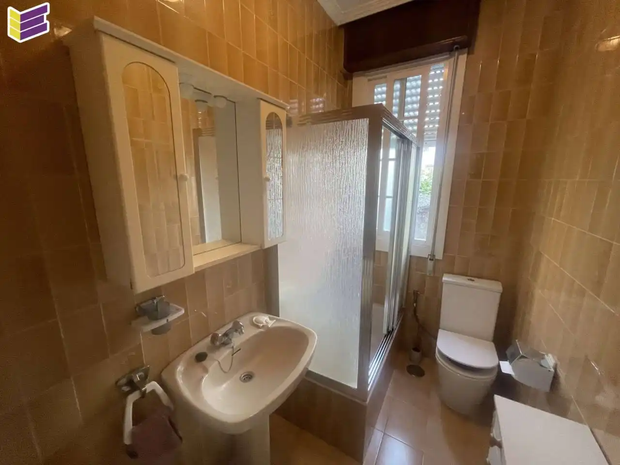 Bany de Casa o xalet en venda en Vigo  amb Calefacció, Jardí privat i Terrassa