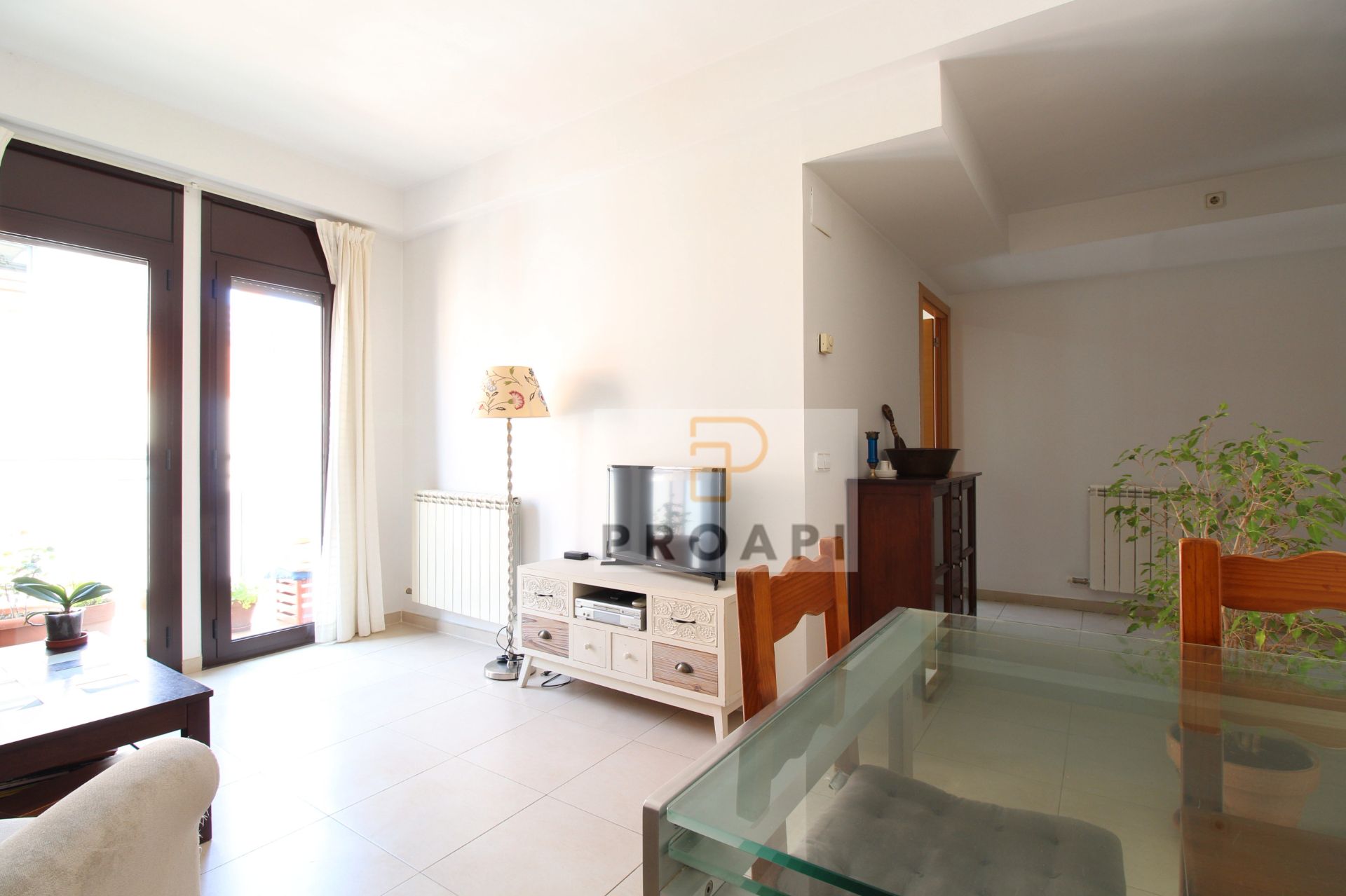 Living room of Duplex for sale in Girona Capital  with Heating, Parquet flooring and Oven