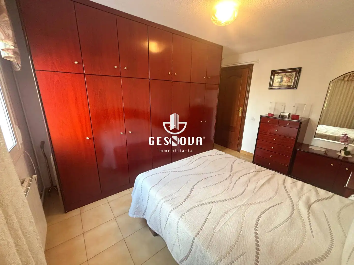 Schlafzimmer von Wohnung zum Verkauf in L'Hospitalet de Llobregat mit Klimaanlage und Heizung