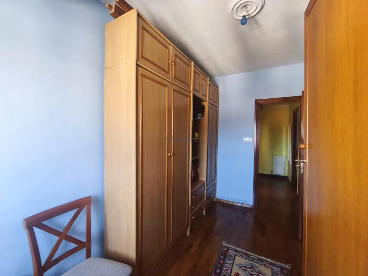 Habitación de Piso de alquiler en Ourense Capital  con Calefacción, Parquet y Amueblado