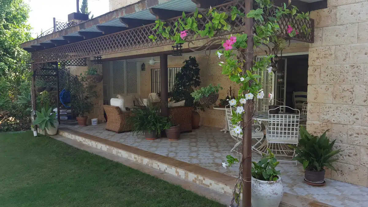 House with pool to rent in DE LOS JAZMINES-NVA ANDAL 356