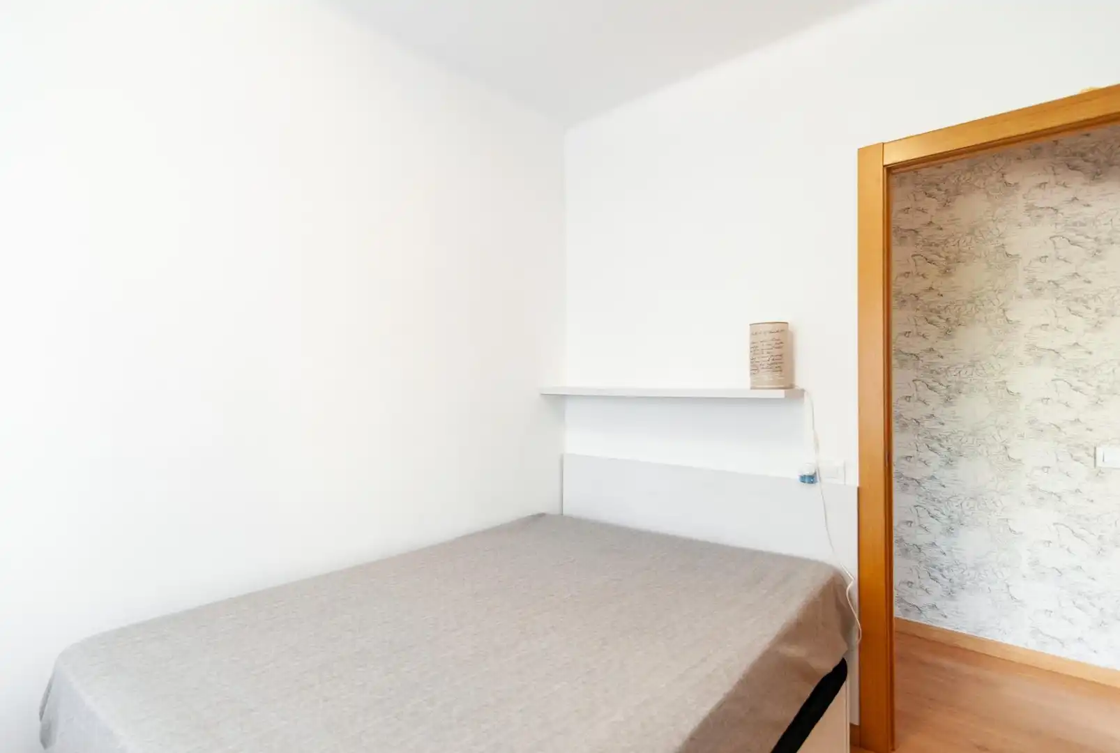 Piso con terraza en venta en Carrer MANUEL BARBA I ROCA, imagen 15