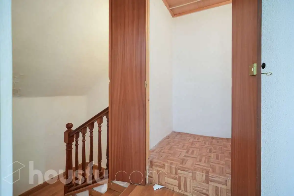 Houses for sale in Madrid  with Air Conditioner, Heating and Terrace
