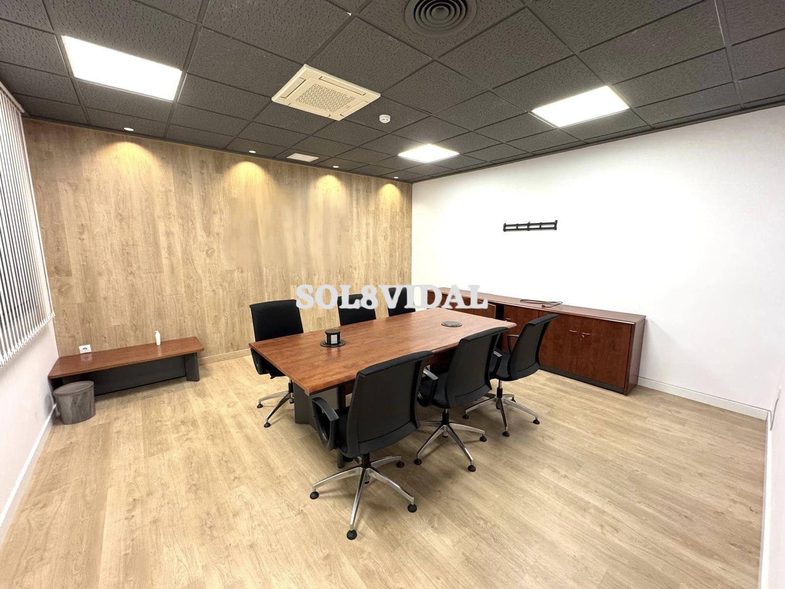 Nave industrial de alquiler en Orihuela