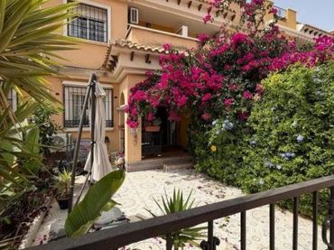 Maison avec piscine à vendre à Nueva Torrevieja - Aguas Nuevas
