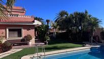 Jardí de Casa o xalet en venda en Roquetas de Mar amb Aire condicionat, Traster i Piscina