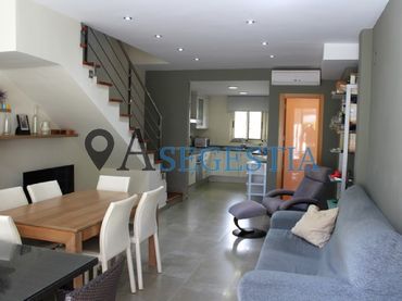 Casa a schiera con giardino in vendita a Voramar