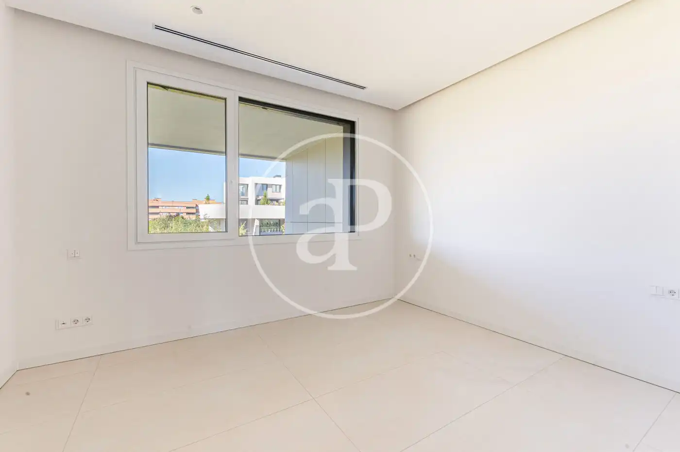 Flat for rent in Pozuelo de Alarcón  with Air Conditioner, Heating and Private garden