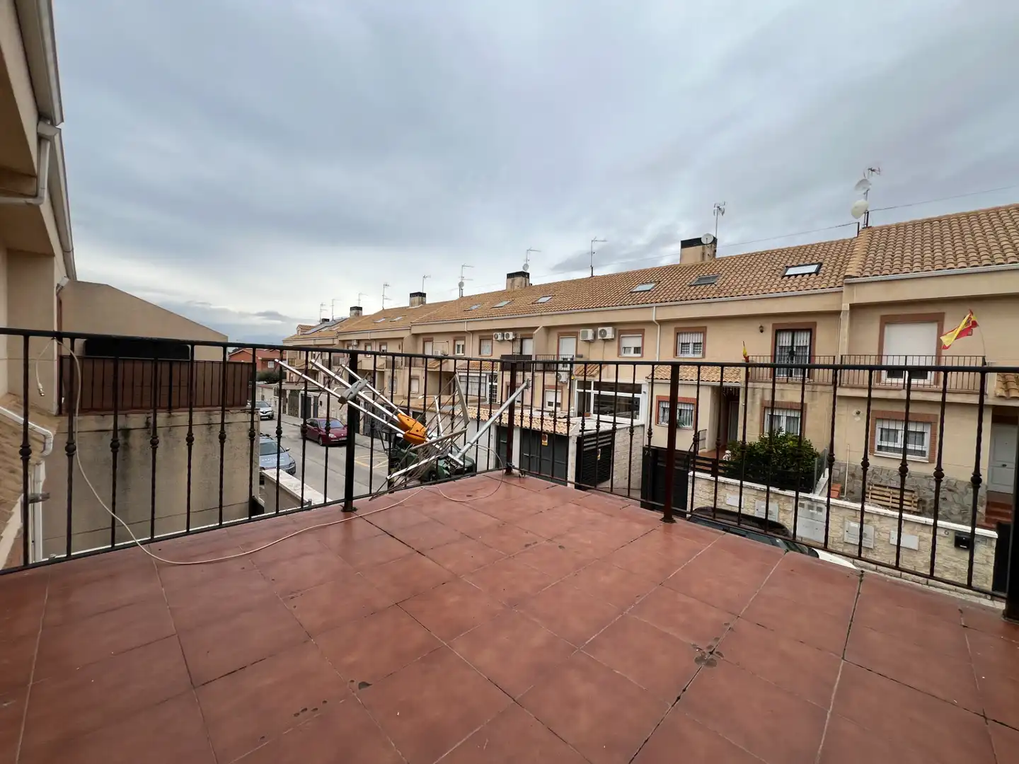 Vista exterior de Casa o chalet en venta en Seseña con Calefacción, Jardín privado y Terraza
