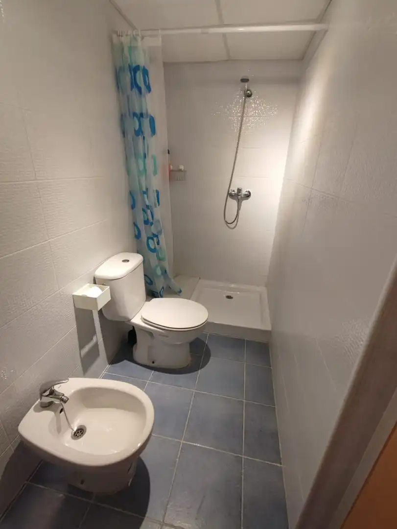Bathroom of Flat for sale in Sueca  with Air Conditioner and Storage room