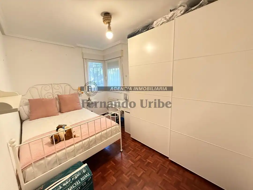 Piso con ascensor en venta en Juan Vicente Zengotitabengoa Kalea, imagen 12