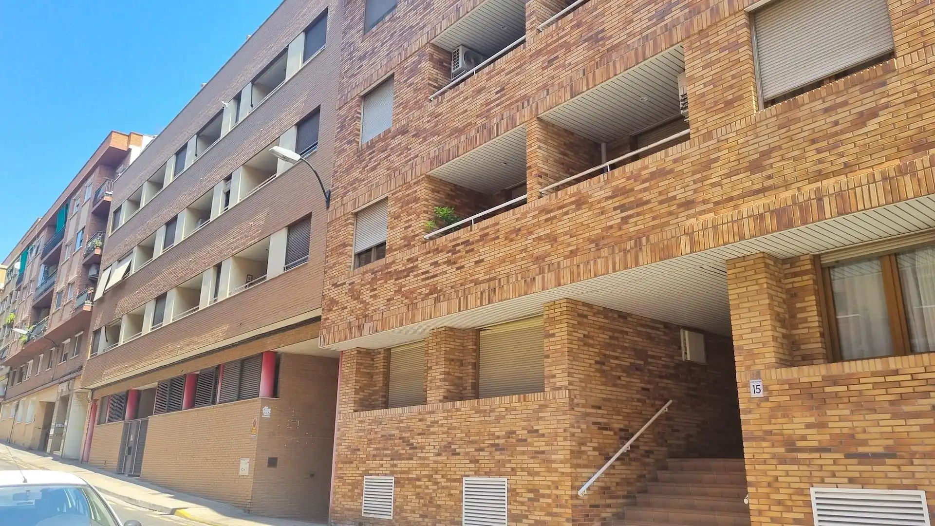 Vista exterior de Àtic en venda en Zaragoza amb Calefacció, Parquet i Terrassa