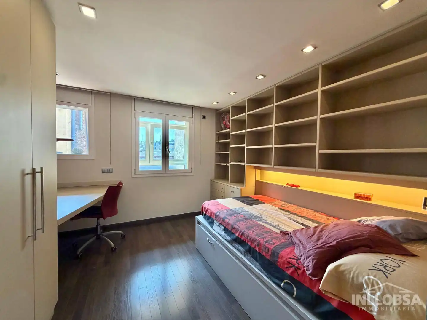 Habitación de Piso de alquiler en Manresa con Aire acondicionado, Calefacción y Parquet
