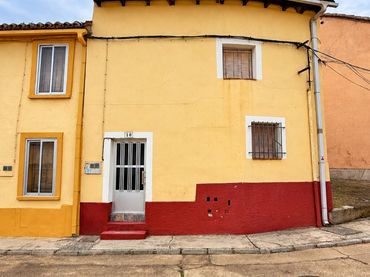 Adossat en venda a Melgar de Arriba - CL CUATRO CALLES