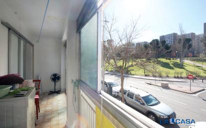 Vista exterior de Pis en venda en  Madrid Capital amb Calefacció i Terrassa