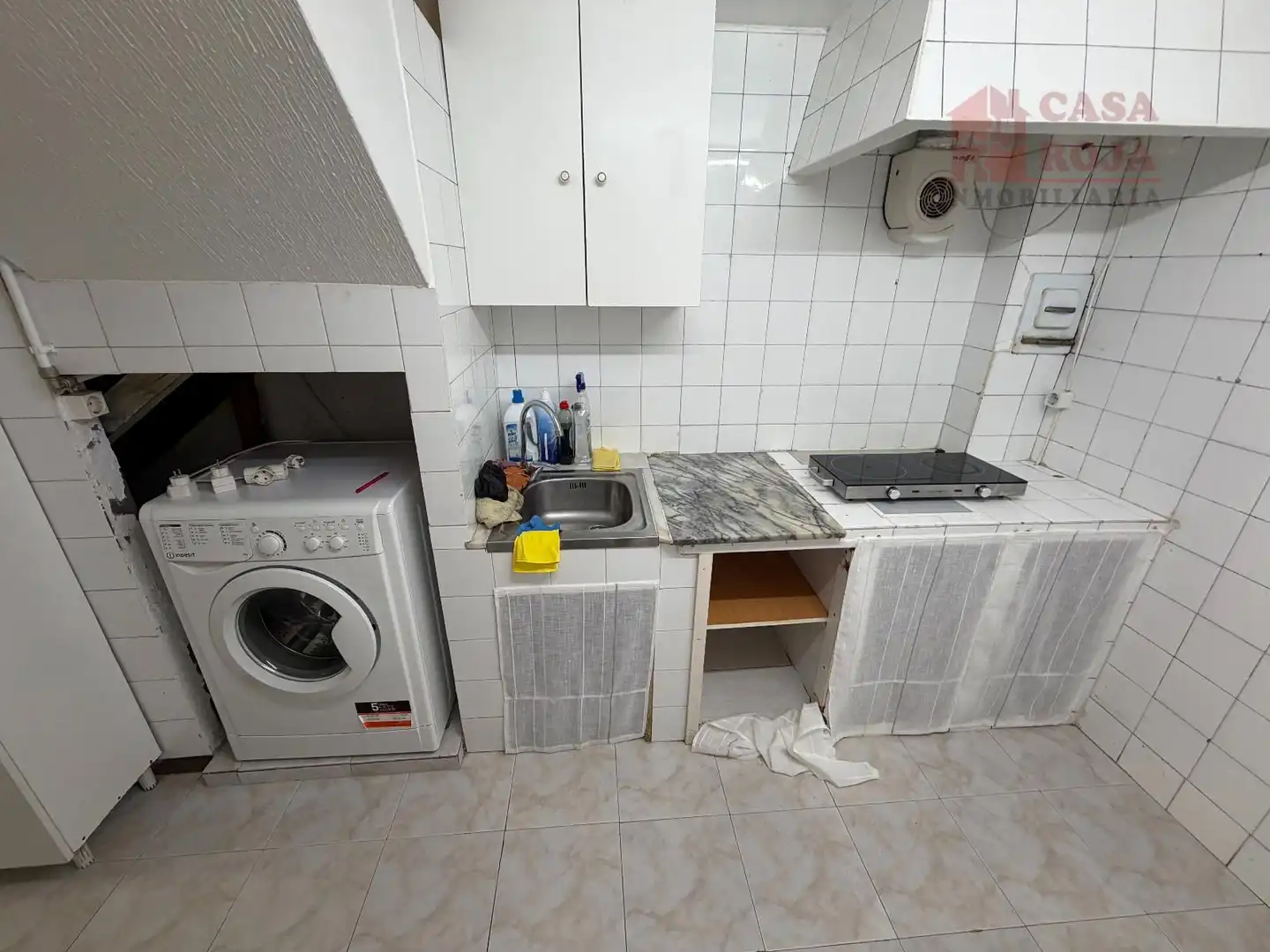 Kitchen of Houses for sale in Cangas   with Washing machine and Balcony