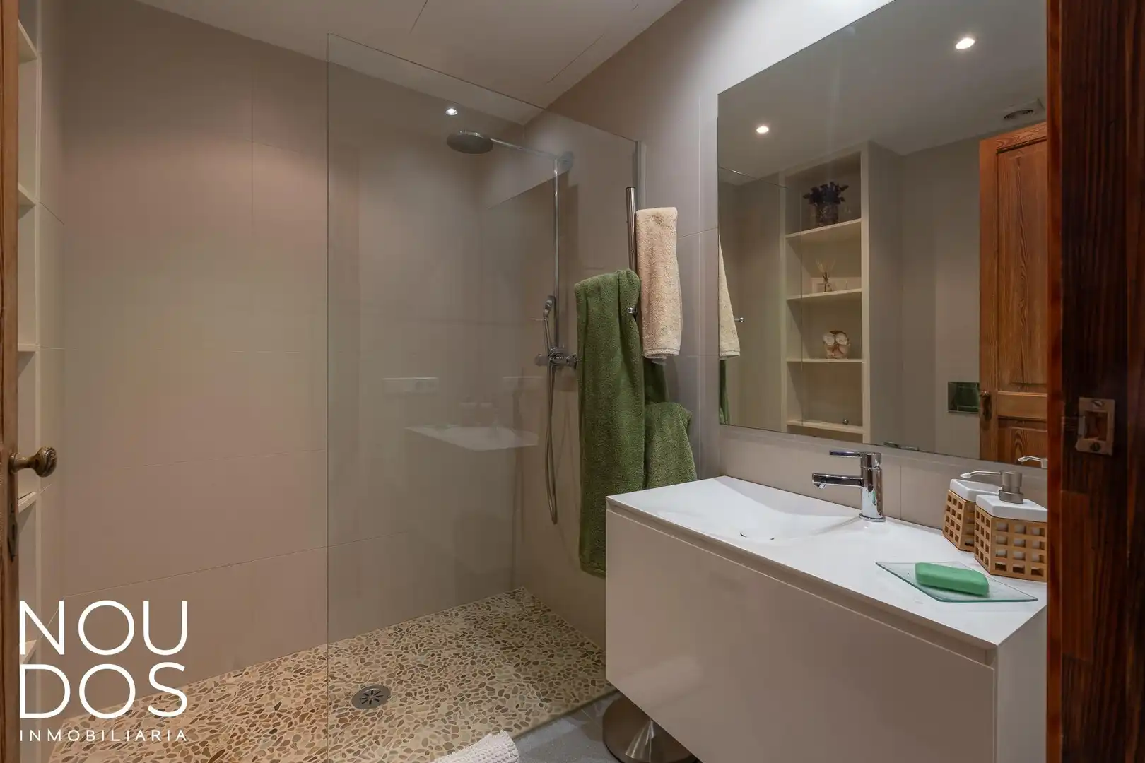 Badezimmer von Country house zum Verkauf in Llucmajor mit Klimaanlage, Heizung und Privatgarten