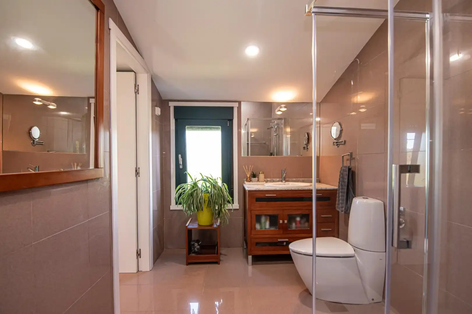 Baño de Casa o chalet en venta en Bergondo con Calefacción, Jardín privado y Trastero