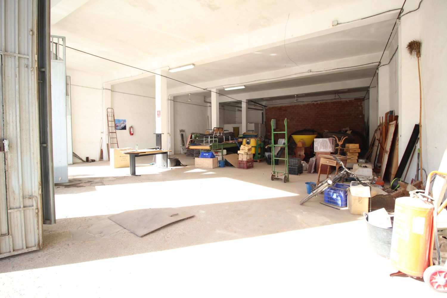 Nau industrial en venda en Quartell