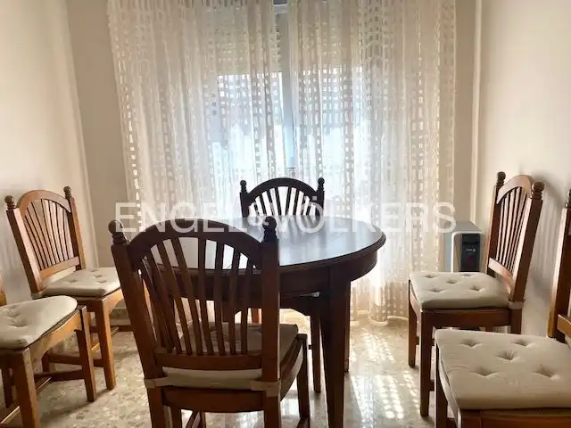 Dining room of Flat for rent in Paterna  with Air Conditioner, Heating and Storage room