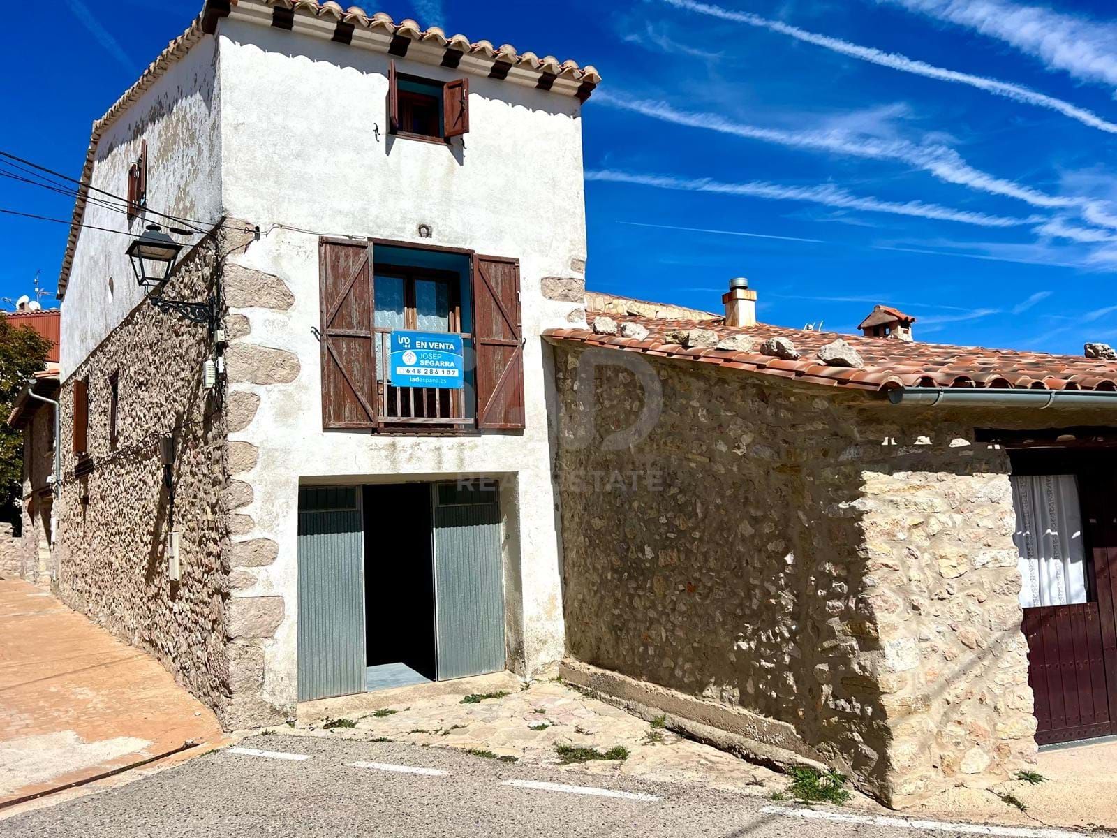 Vista exterior de Edificio en venta en La Pobla de Benifassà