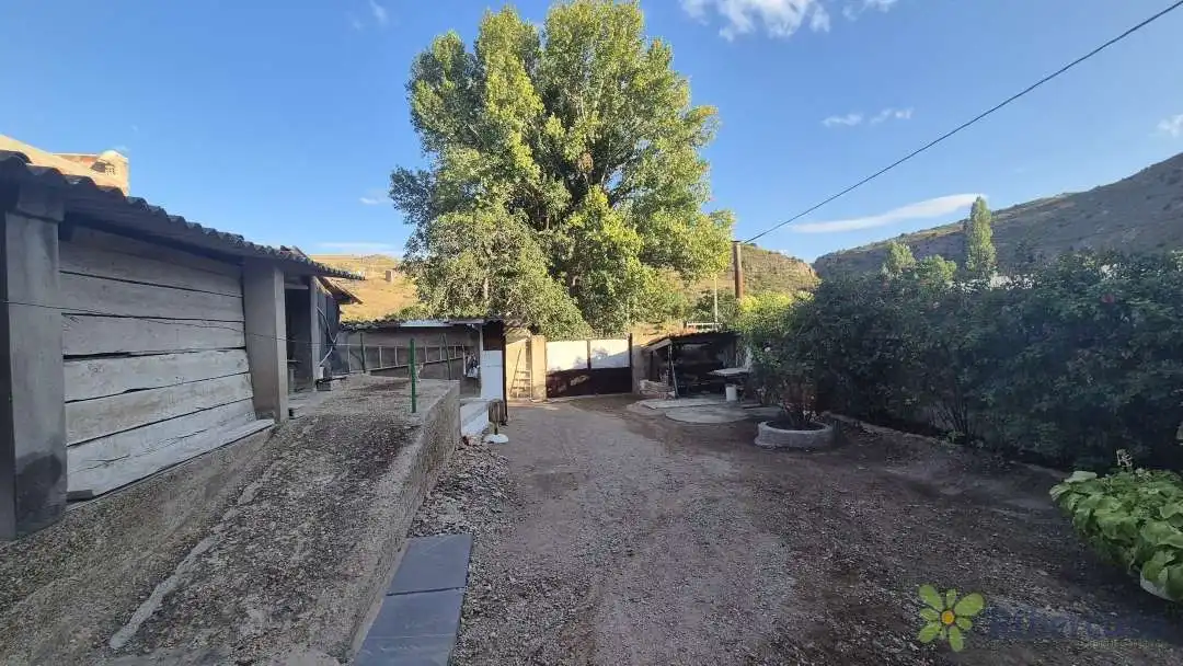 Casa con terraza en venta en Cervera del Río Alhama, imagen 5
