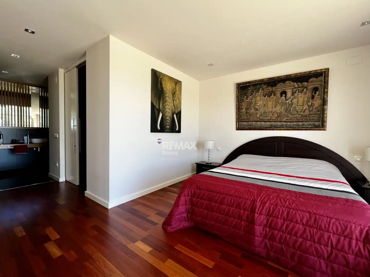 Dormitori de Casa o xalet en venda en Pau amb Aire condicionat, Jardí privat i Terrassa