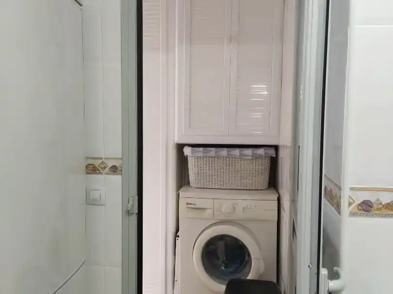 Badezimmer von Wohnung zur Miete in  Sevilla Capital mit Klimaanlage und Schwimmbad