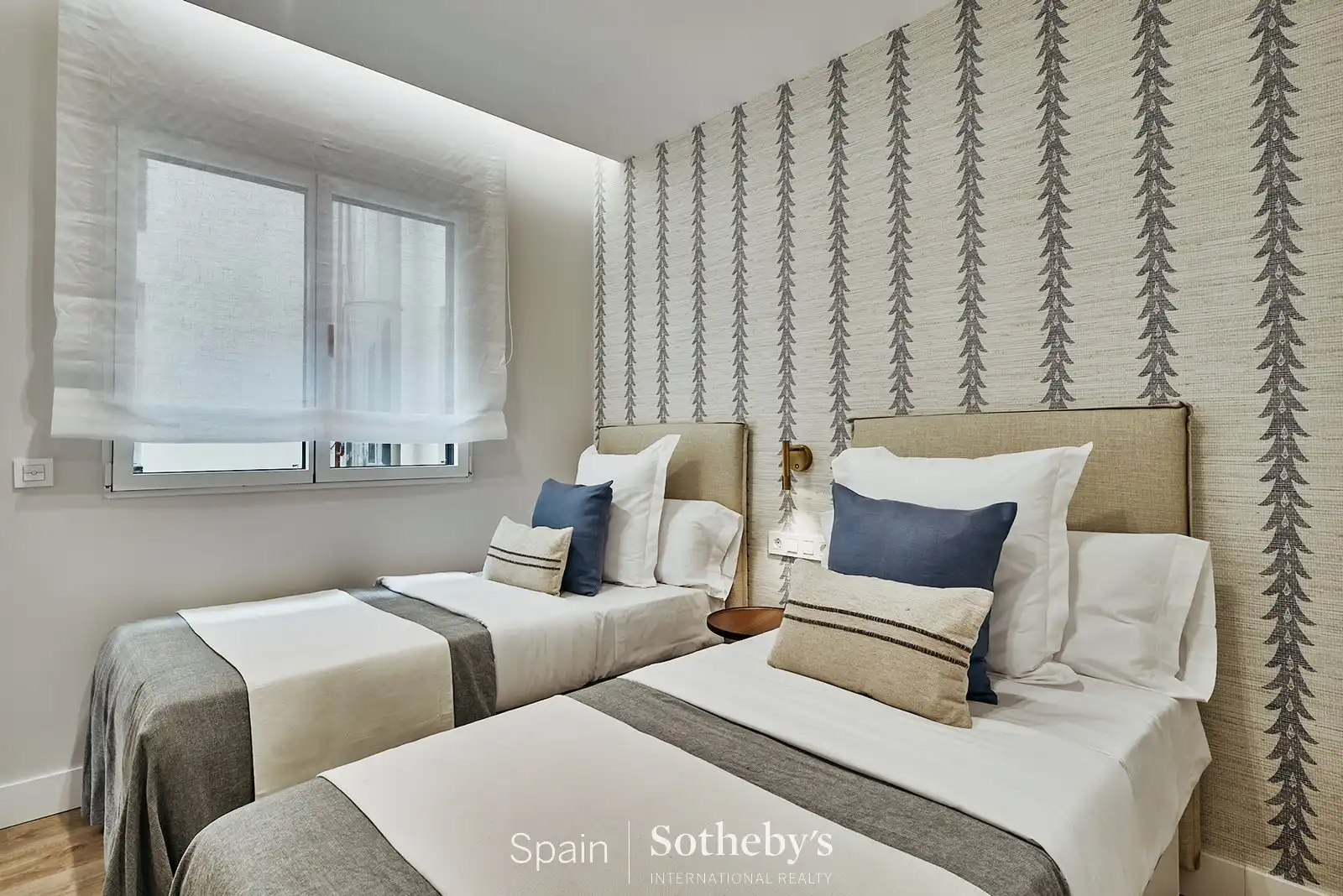 Habitación de Apartamento en venta en Madrid con Aire acondicionado, Calefacción y Terraza