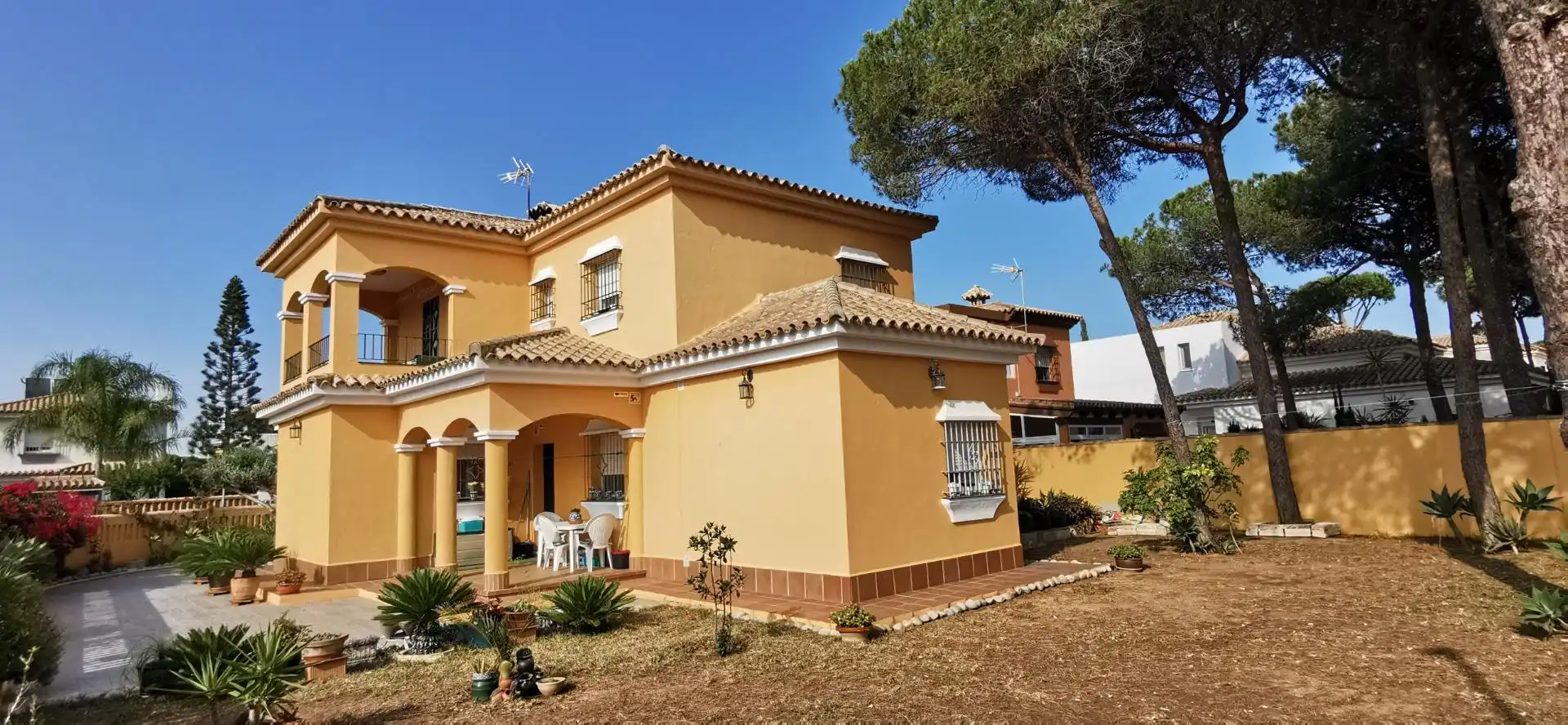 Xalet amb terrassa en venda a Sancti Petri